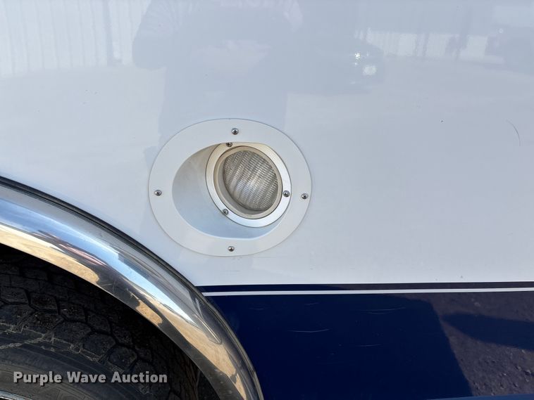 image for item FI0861 2008 Chevrolet C4500 ambulance