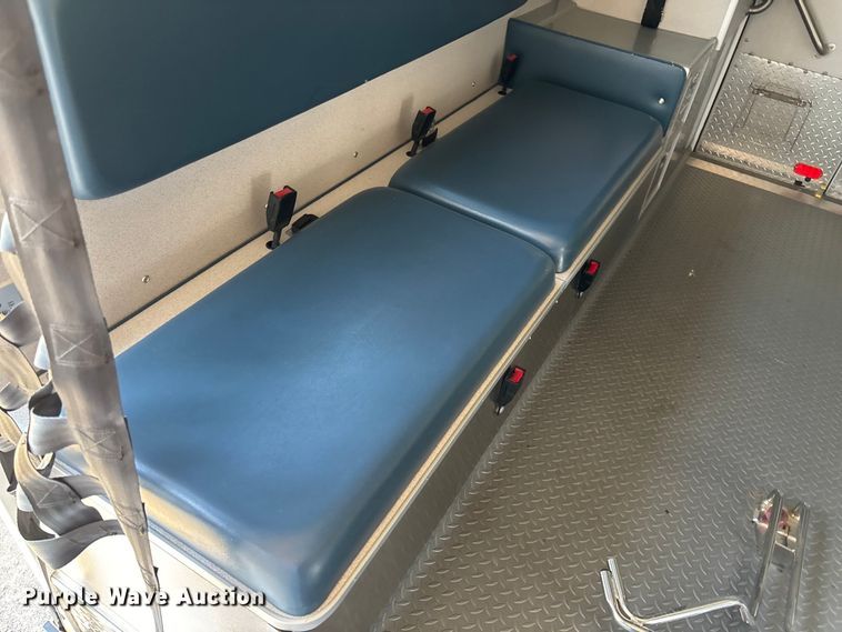 image for item FI0861 2008 Chevrolet C4500 ambulance