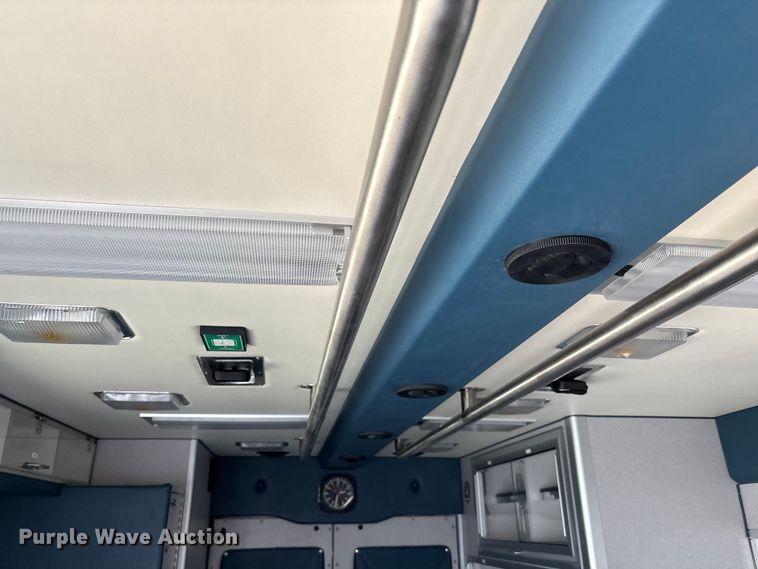 image for item FI0861 2008 Chevrolet C4500 ambulance