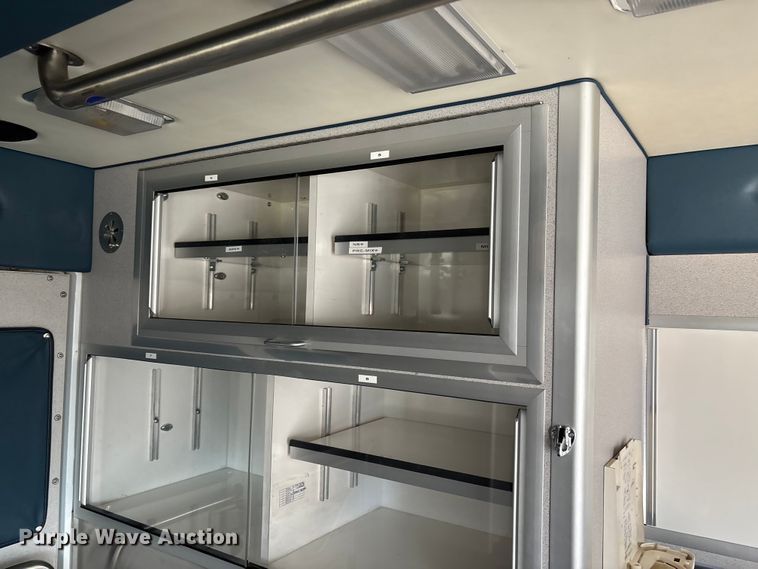 image for item FI0861 2008 Chevrolet C4500 ambulance