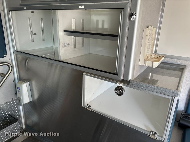 image for item FI0861 2008 Chevrolet C4500 ambulance