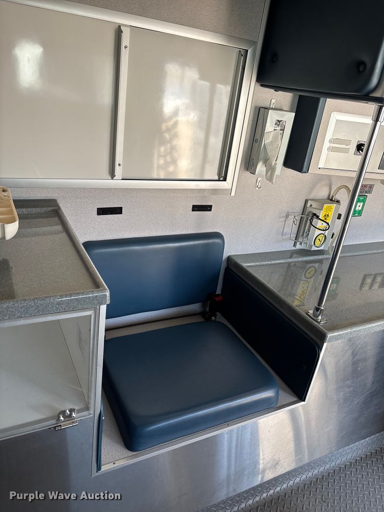 image for item FI0861 2008 Chevrolet C4500 ambulance