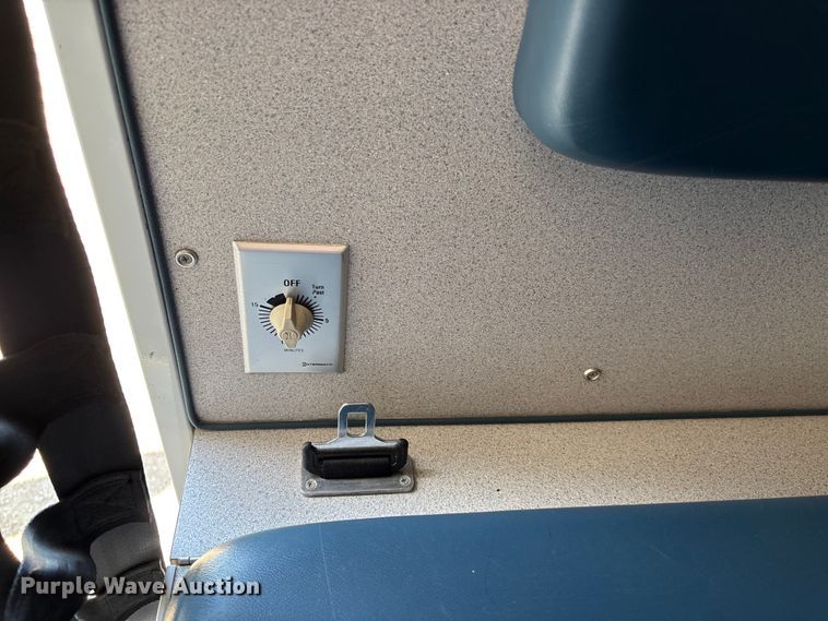 image for item FI0861 2008 Chevrolet C4500 ambulance