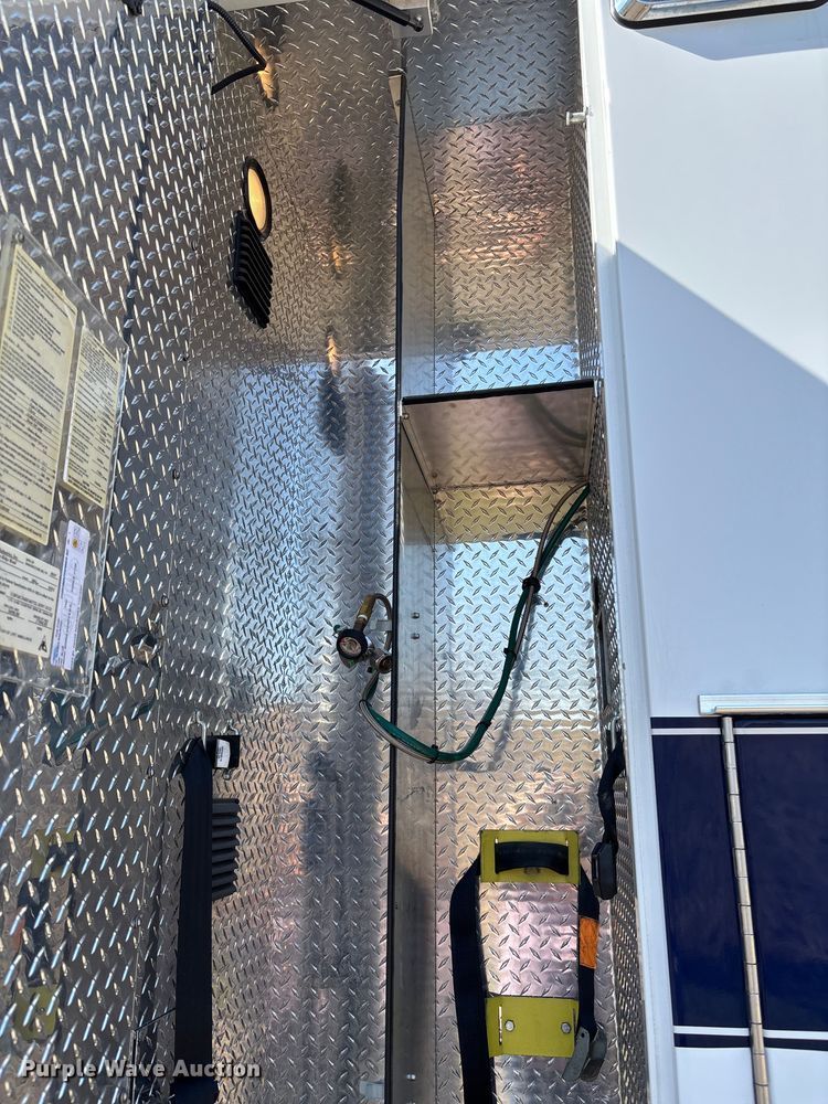 image for item FI0861 2008 Chevrolet C4500 ambulance