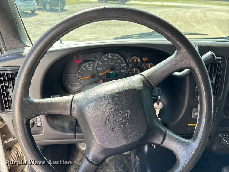 image for item FI0861 2008 Chevrolet C4500 ambulance