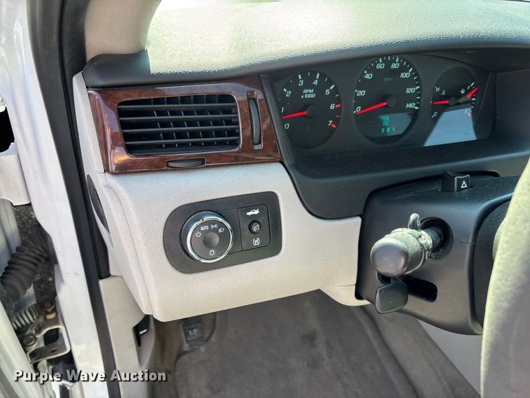 image for item FI0933 2011 Chevrolet Impala 