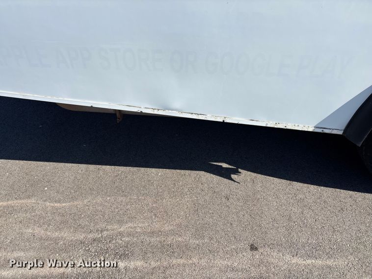 image for item FI0934 2013 Glaval E450 Super Duty shuttle bus