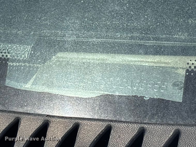 image for item FI0934 2013 Glaval E450 Super Duty shuttle bus