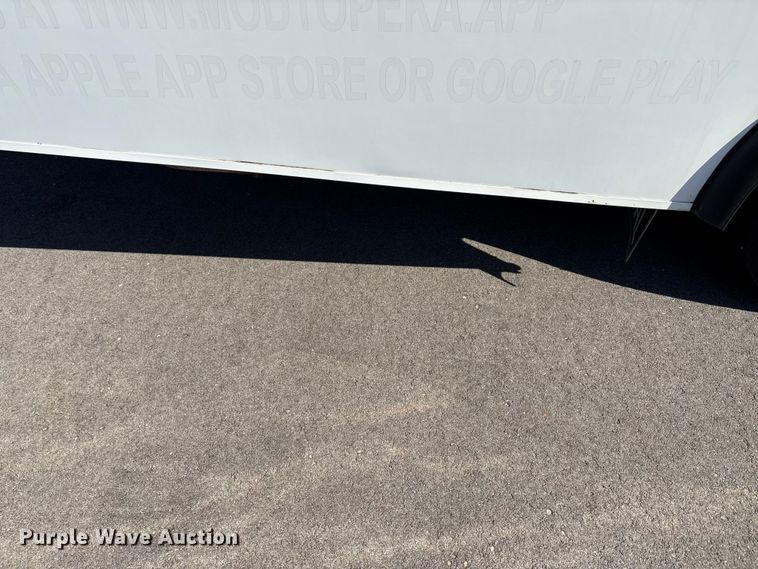 image for item FI0935 2013 Glaval E450 Super Duty transit bus