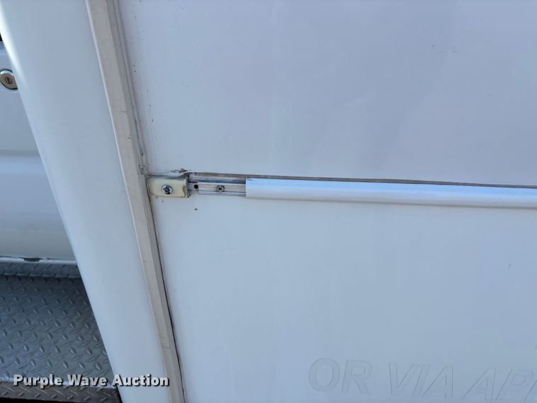 image for item FI0935 2013 Glaval E450 Super Duty transit bus