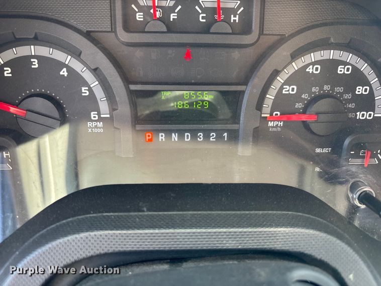 image for item FI0935 2013 Glaval E450 Super Duty transit bus