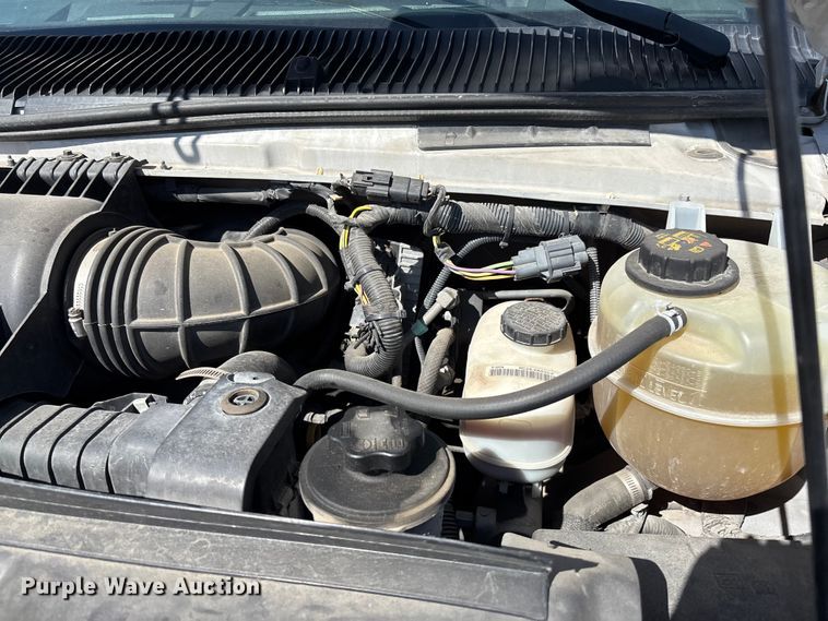 image for item FI0935 2013 Glaval E450 Super Duty transit bus