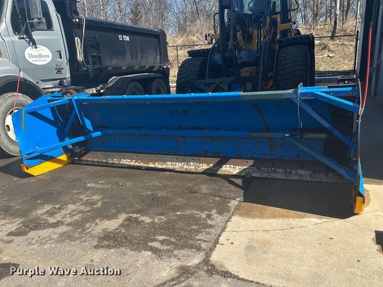 image for item FK0009 Kage Snow plow box system wheel loader snow pusher