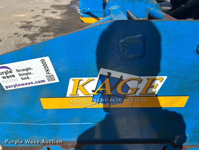 image for item FK0009 Kage Snow plow box system wheel loader snow pusher