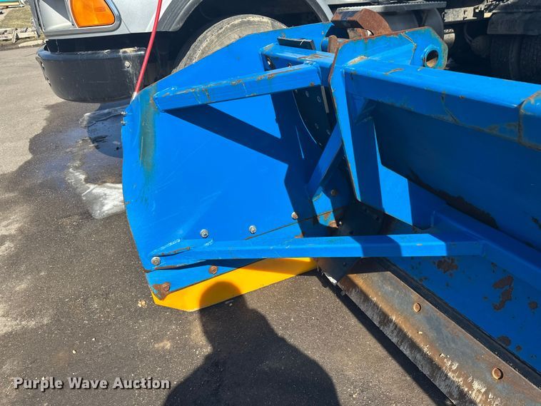 image for item FK0009 Kage Snow plow box system wheel loader snow pusher