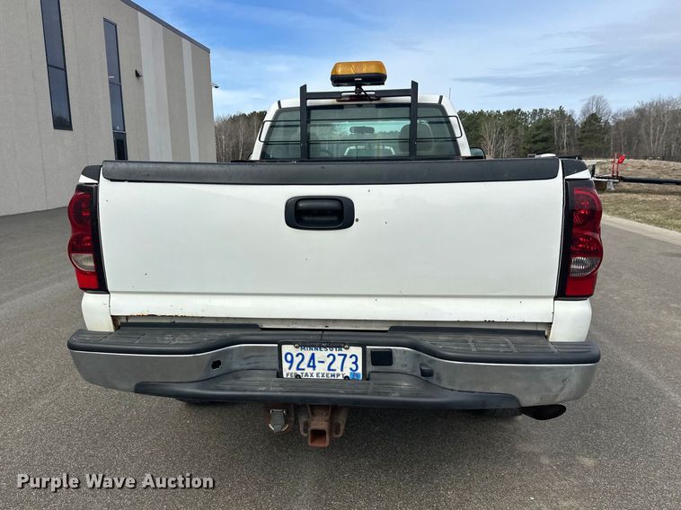 image for item FK0023 2007 Chevrolet Silverado 2500HD pickup truck