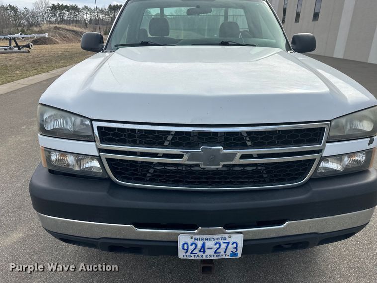 image for item FK0023 2007 Chevrolet Silverado 2500HD pickup truck