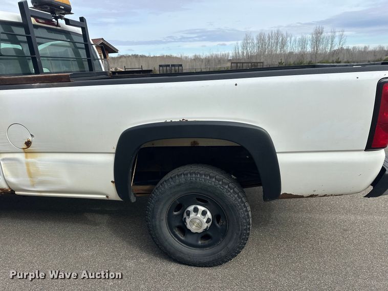 image for item FK0023 2007 Chevrolet Silverado 2500HD pickup truck