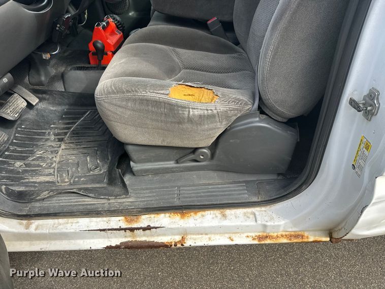 image for item FK0023 2007 Chevrolet Silverado 2500HD pickup truck