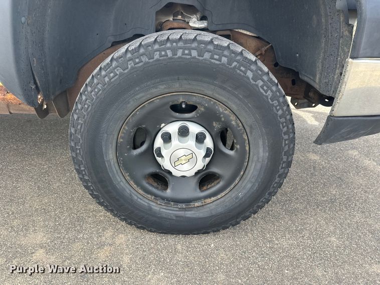 image for item FK0023 2007 Chevrolet Silverado 2500HD pickup truck