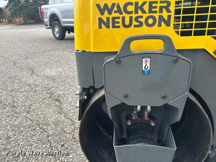 image for item FK0030 Wacker Neuson RD12 double drum vibratory roller