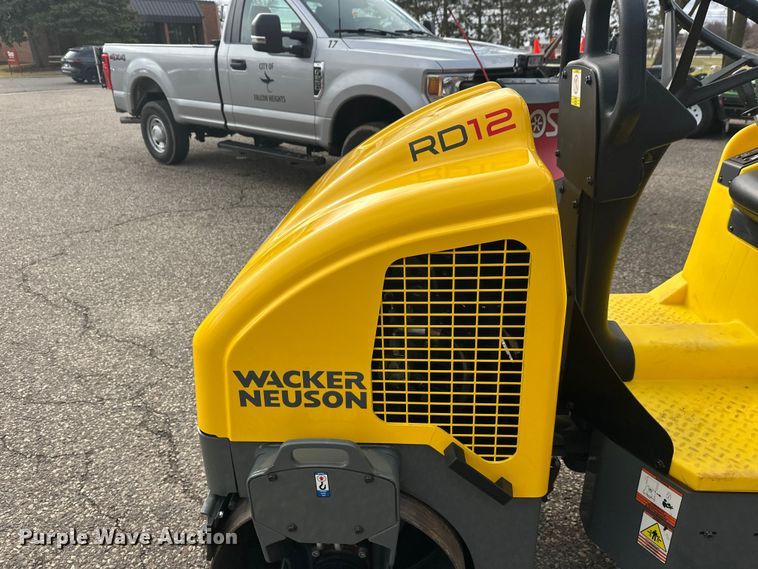 image for item FK0030 Wacker Neuson RD12 double drum vibratory roller