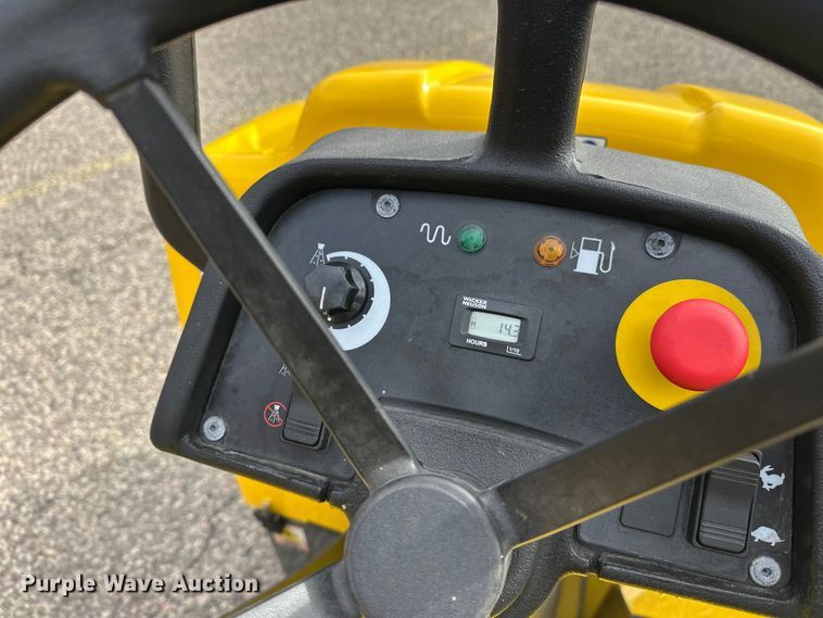 image for item FK0030 Wacker Neuson RD12 double drum vibratory roller