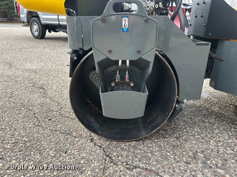 image for item FK0030 Wacker Neuson RD12 double drum vibratory roller