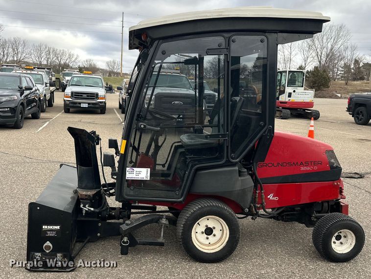 image for item FK0033 Toro Groundsmaster lawn mower