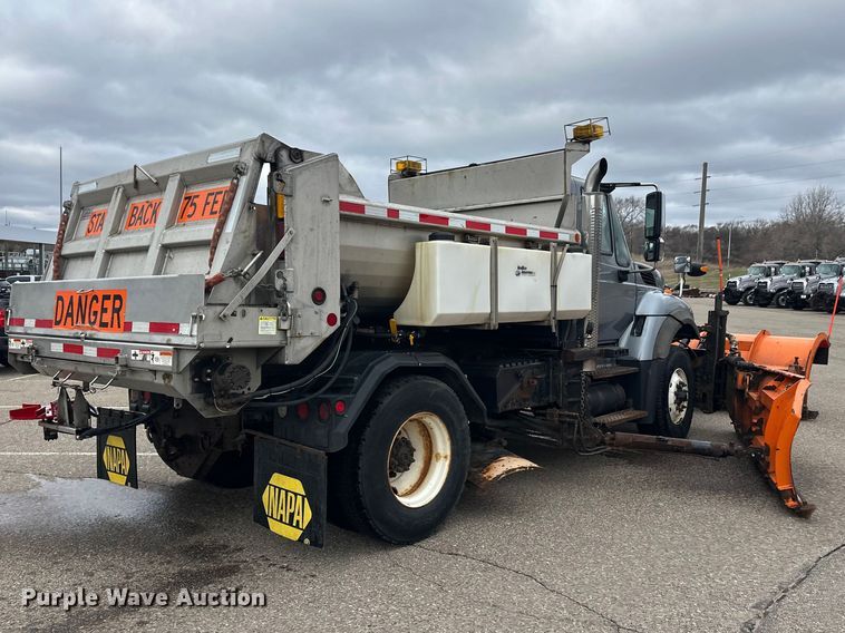 image for item FK0035 2009 International 7400 dump truck