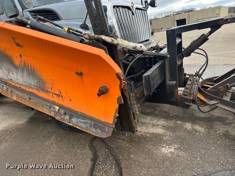 image for item FK0035 2009 International 7400 dump truck