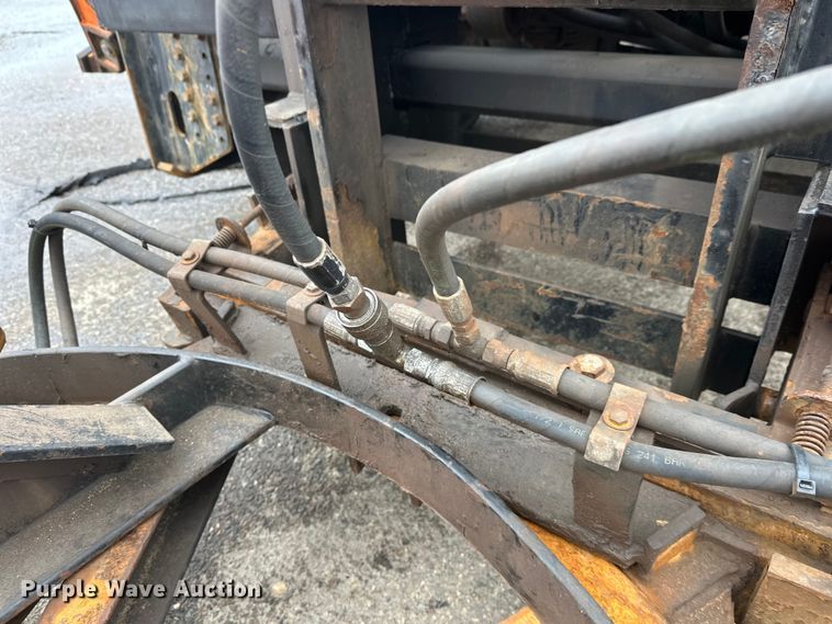 image for item FK0035 2009 International 7400 dump truck