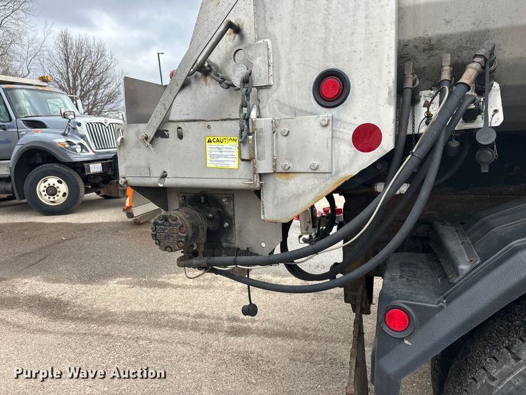 image for item FK0035 2009 International 7400 dump truck