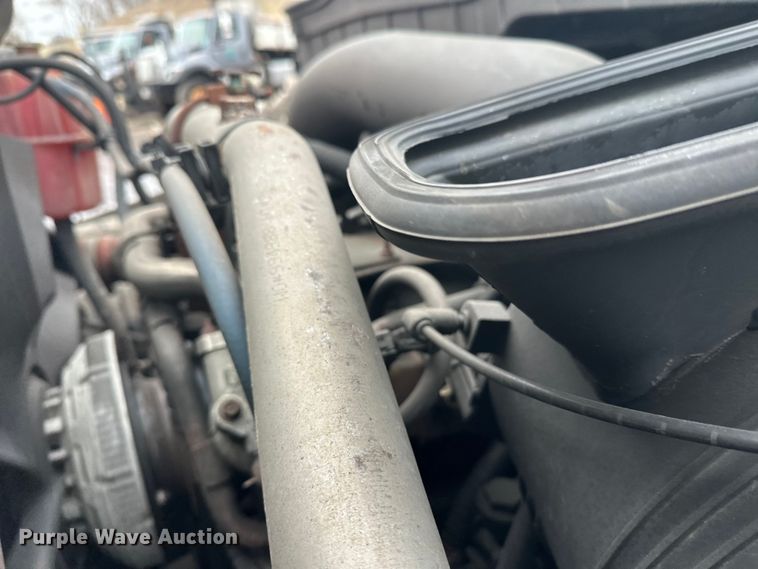 image for item FK0035 2009 International 7400 dump truck