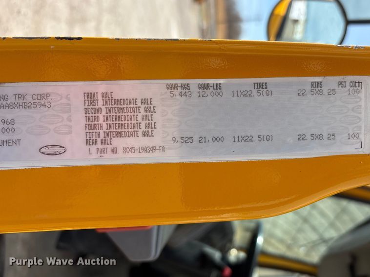 image for item FK1297 1999 Sterling Truck SC8000 street sweeper truck