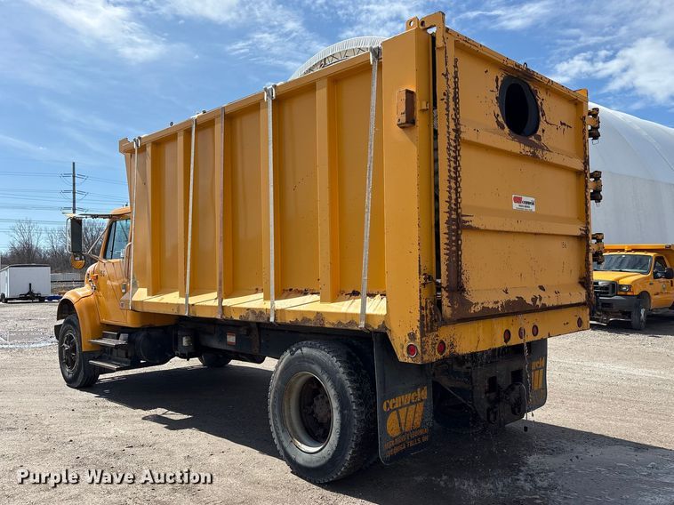 image for item FK1299 1998 International 4900 dump truck