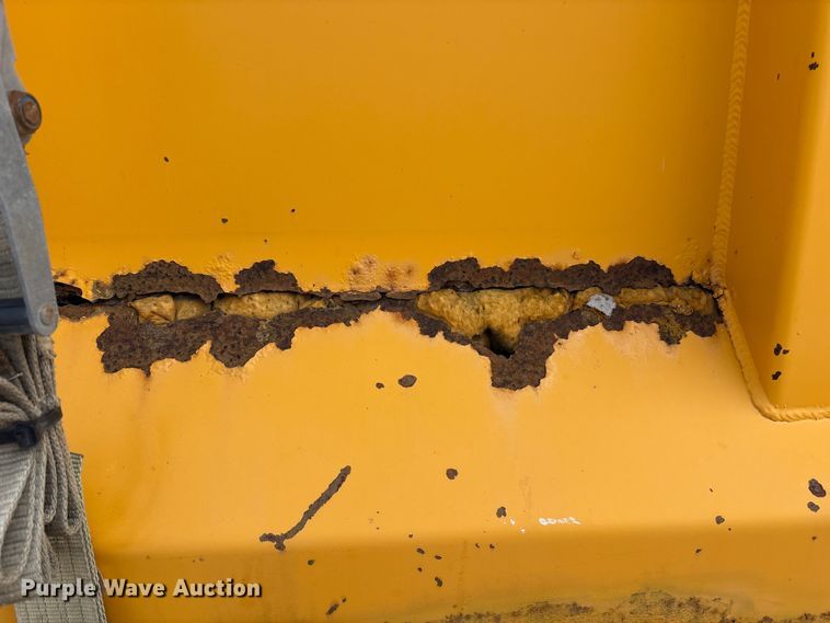 image for item FK1299 1998 International 4900 dump truck