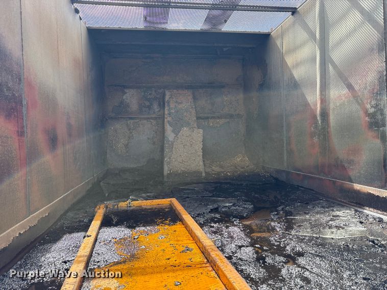 image for item FK1299 1998 International 4900 dump truck