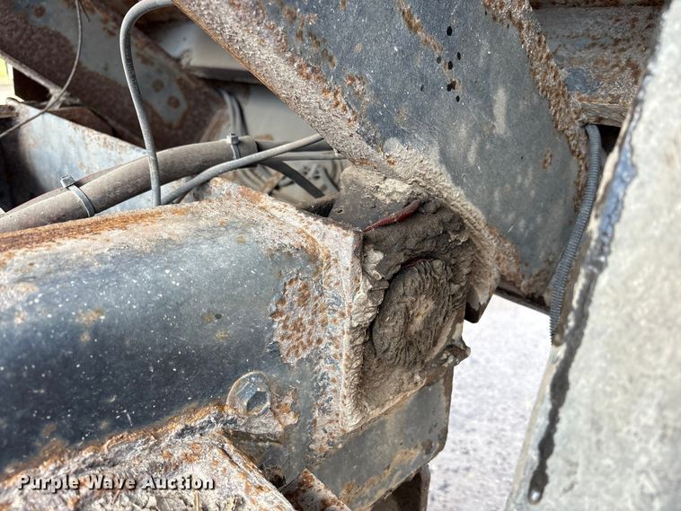 image for item FK1299 1998 International 4900 dump truck