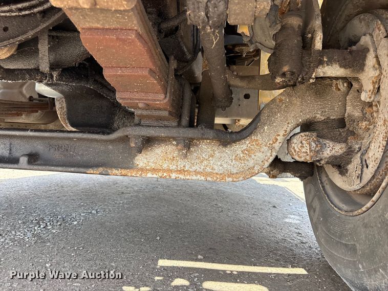 image for item FK1299 1998 International 4900 dump truck