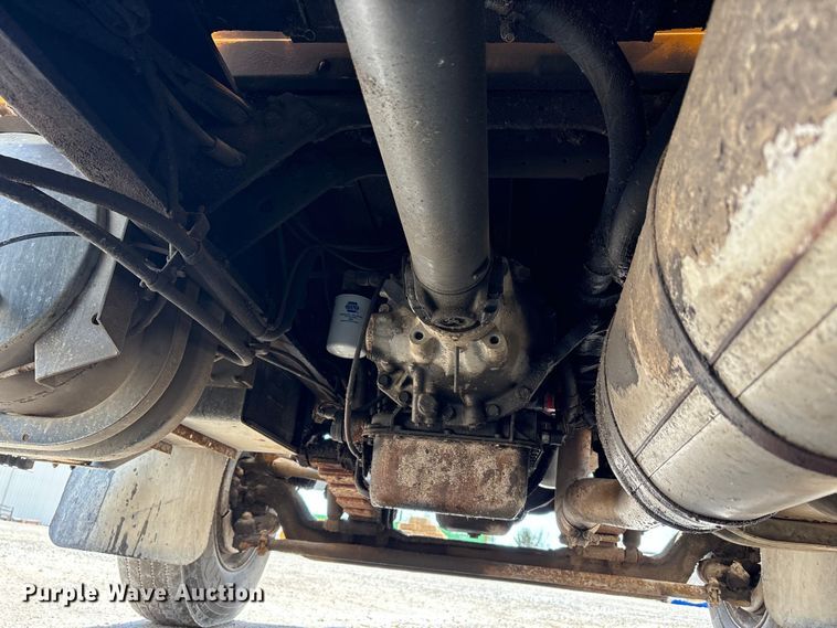 image for item FK1299 1998 International 4900 dump truck
