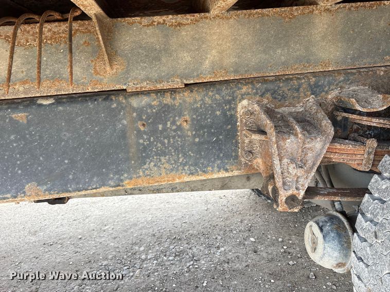 image for item FK1299 1998 International 4900 dump truck