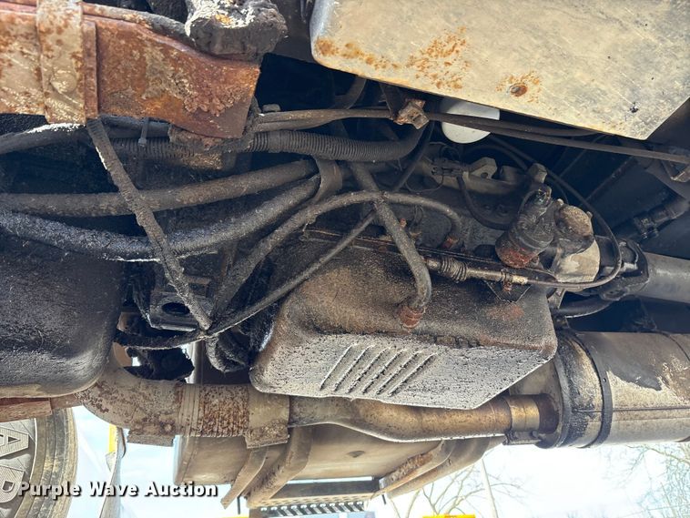 image for item FK1299 1998 International 4900 dump truck