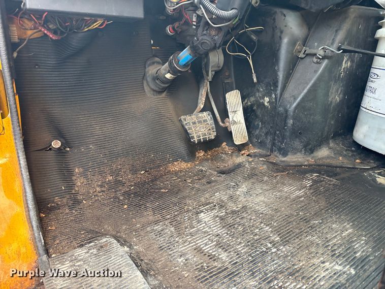 image for item FK1299 1998 International 4900 dump truck