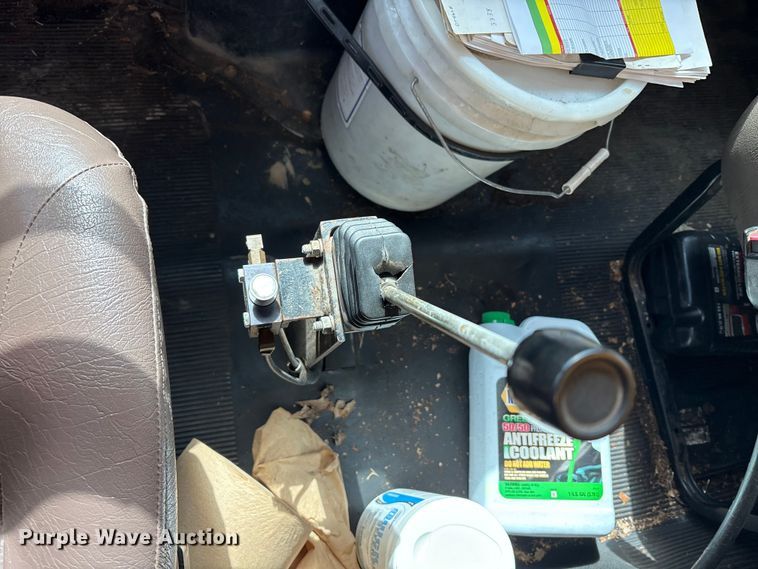 image for item FK1299 1998 International 4900 dump truck