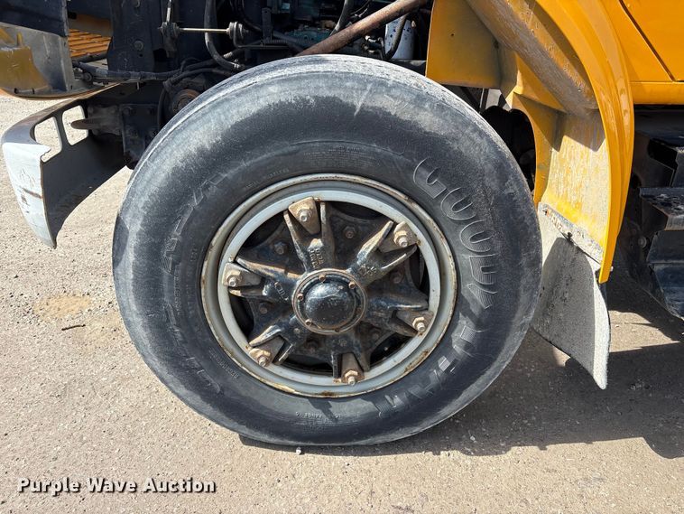 image for item FK1299 1998 International 4900 dump truck