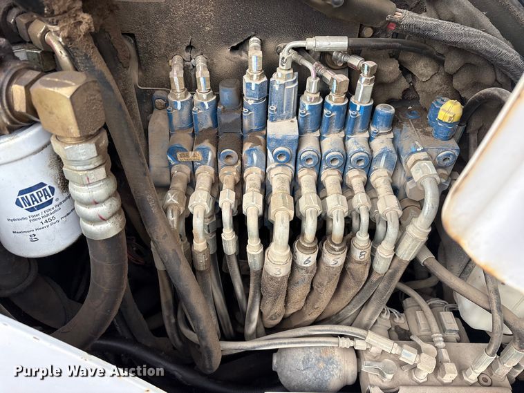 image for item FK1300 2008 Bobcat 331G mini excavator