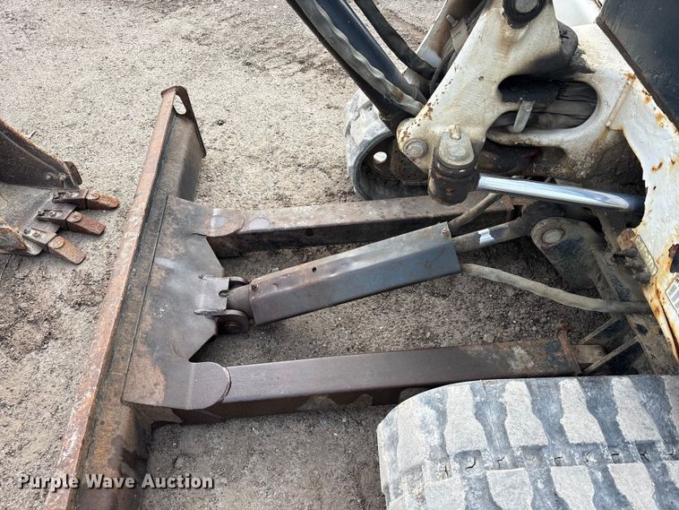 image for item FK1300 2008 Bobcat 331G mini excavator