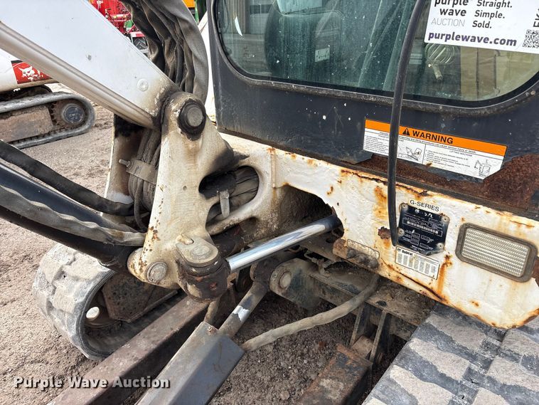 image for item FK1300 2008 Bobcat 331G mini excavator