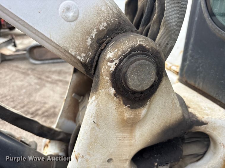 image for item FK1300 2008 Bobcat 331G mini excavator